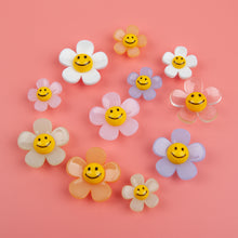 Load image into Gallery viewer, F-03 Fun Flower Transparency Small (2.5 X 2.5 Cm) WiLLBee CLIPON Charms
