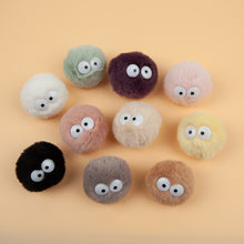 Load image into Gallery viewer, X-03 Short Hair Dust Light Brown (4.5 X 4.5 Cm) WiLLBee CLIPON Charms
