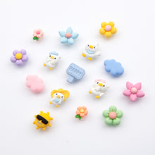 Load image into Gallery viewer, WiLLBee CLIPON Charms Shoe Decoration Parts Set - Duck 15pcs
