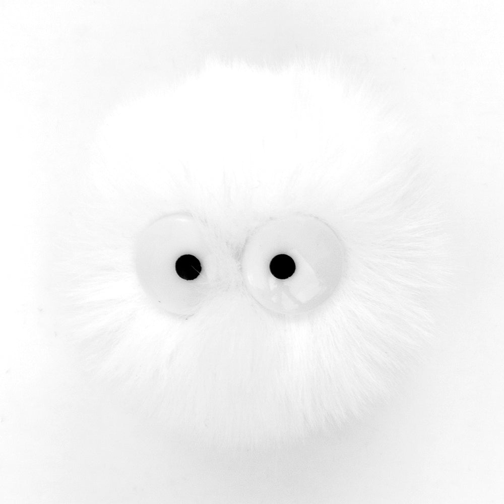 X-11 Long Hair Dust White (4.5 X 4.5 Cm) WiLLBee CLIPON Charms