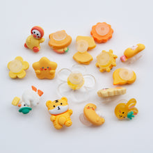 Load image into Gallery viewer, WiLLBee CLIPON Charms Shoe Decoration Parts Set - Yellow 15pcs
